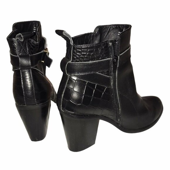 Edgy Street Style ShoeMint Ankle Moto Boots Black Croc Buckle Strap Block Heel - Picture 4 of 7